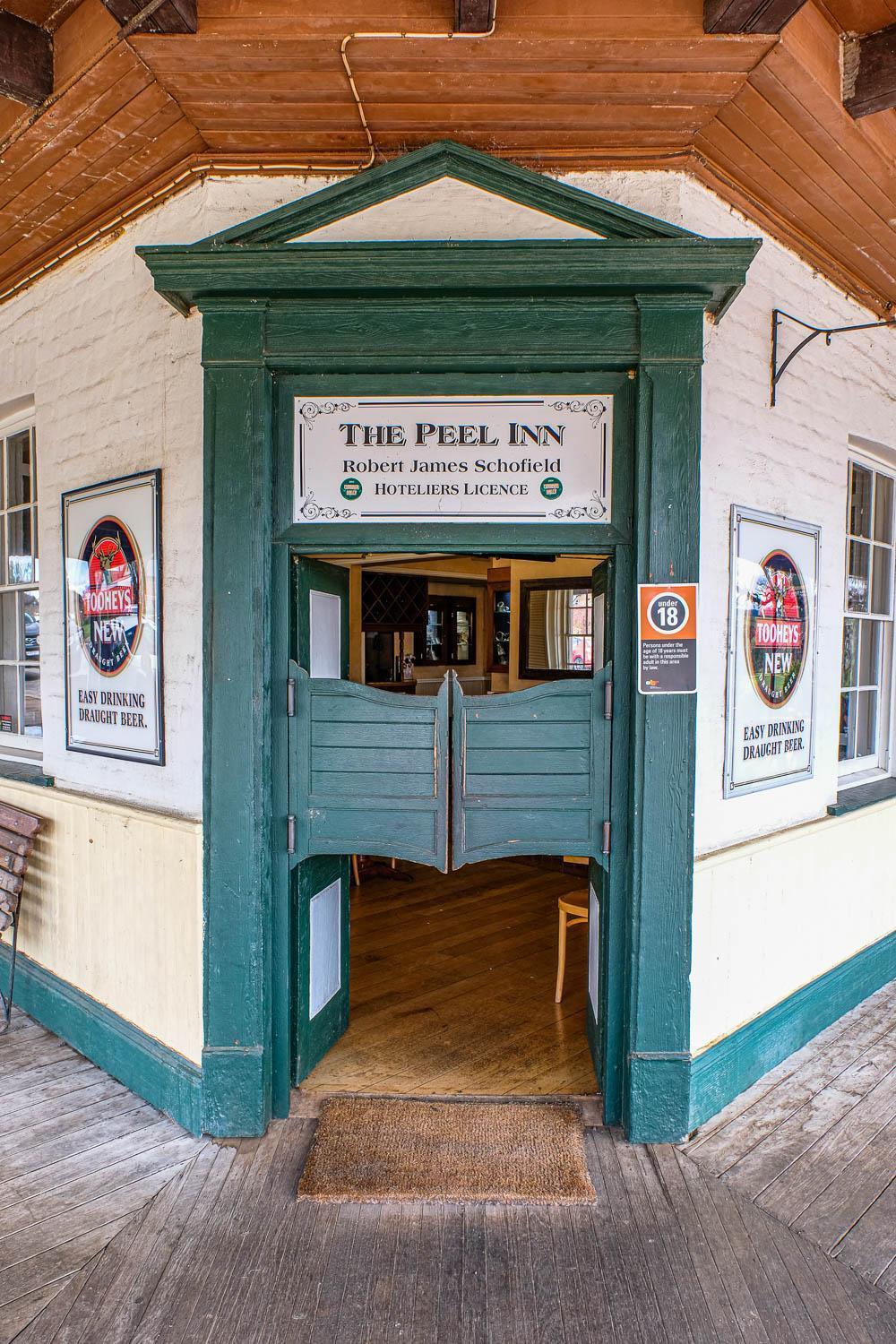 Peel Inn Hotel Nundle Exteriör bild